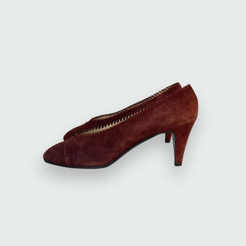 Chanel Pumps Weinrot Wildleder