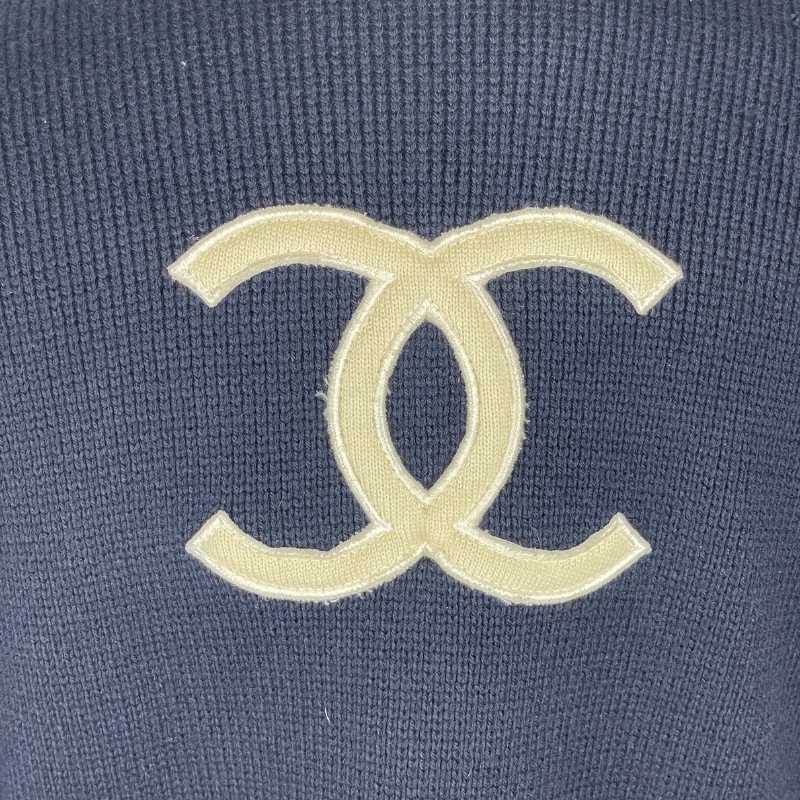 Chanel Pullover