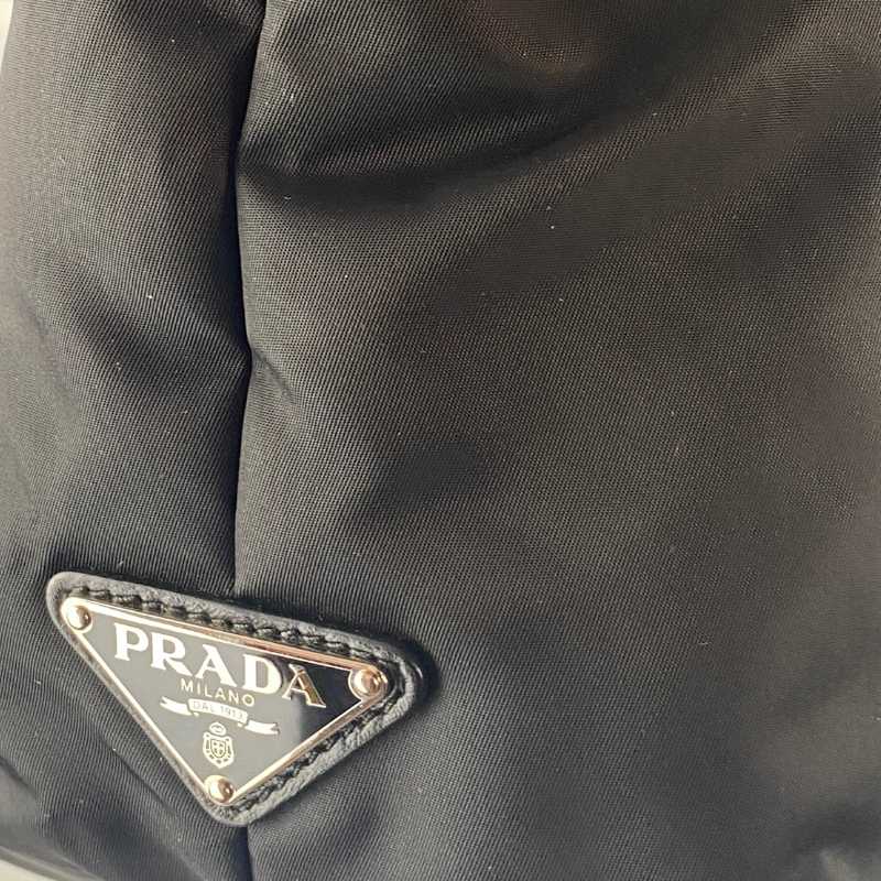 Prada Nylon Shopper Schwarz Braun