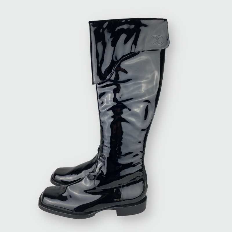 Chanel Stiefel