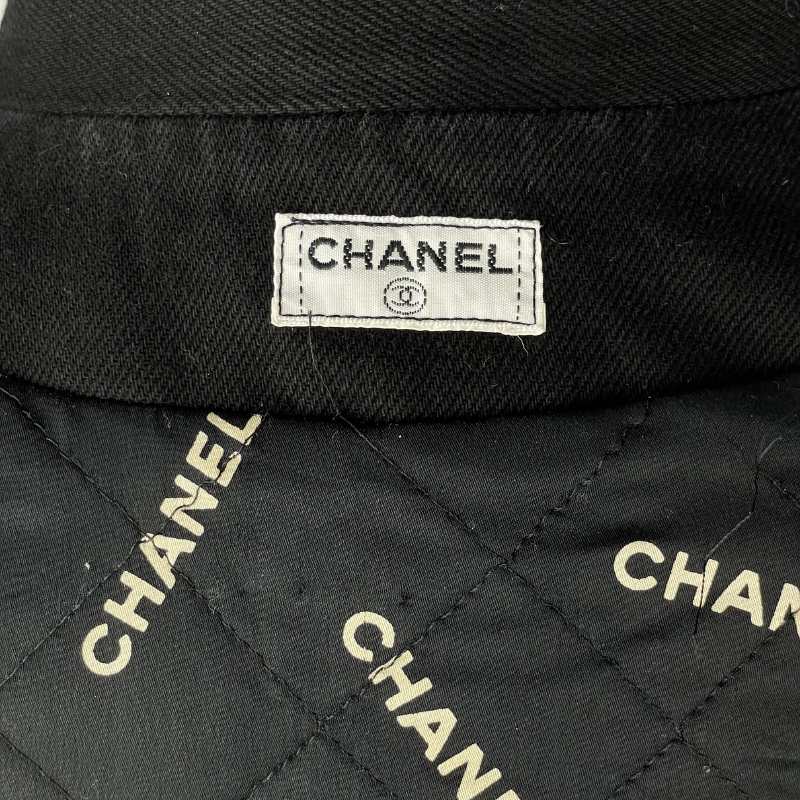 Chanel Jacke